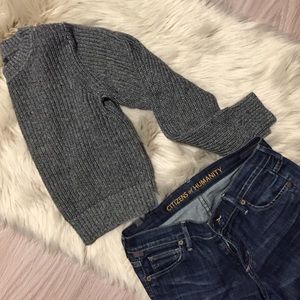 Grey cropped sweater